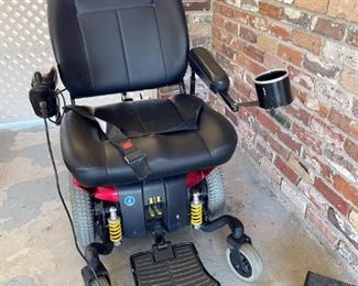JAZZY 614HD ELECTRIC WHEEL CHAIR SCOOTER