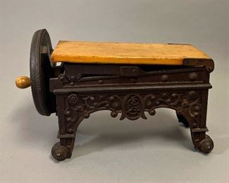 Antique Cast Iron Hand Crank
Mechanical Tobacco Cutter