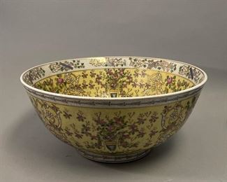 Large Decorative Chinese Style Porcelain Bowl 
