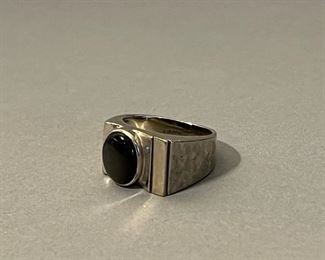 14K White Gold Onyx Ring