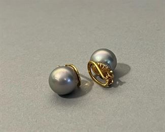 Black Pearls and 14K Gold Earrings 