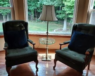 Set of accent chairs