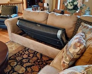 Full size mattress, new condition!