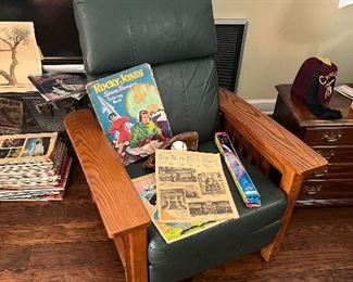 Leather recliner stickley style