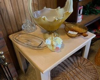 Mid-Century
Small Table,
