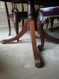 BEAUTIFUL DINNING TABLE WITH SATINWOOD INLAY