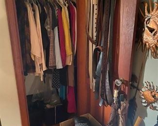 Tons of Ladies Vintage and Current Clothing, Shoes, Purses, Belts, Scarves, Gloves, Hats, etc.