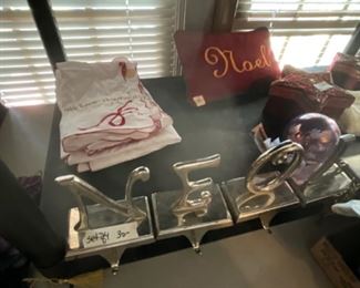 NOEL MANTLE STOCKING HOLDERS