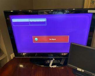 Tv - 40” - works - no service