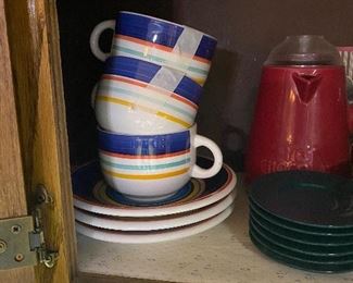 Set of 3 large cups with saucers - kitchen
