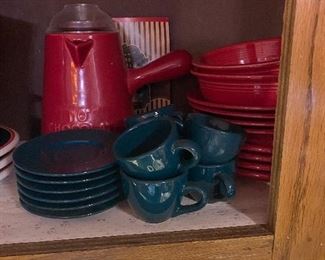 Set of 6 cups & saucers - kitchen