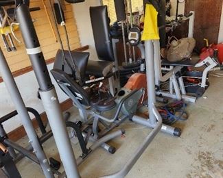 Garage - gym equipment