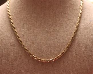 14 kt Gold Necklace