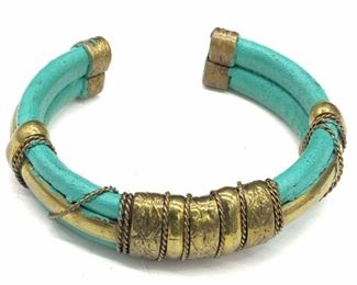 Vtg Hand Painted Turquoise Tn Brass Cuff Bracelet
