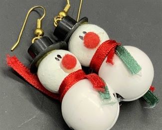 Vintage Snowmen Bell Dangle Drop Earrings

