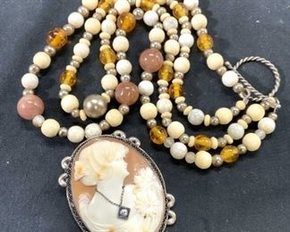 Vintage Beaded Cameo Brooch Pendant Necklace
