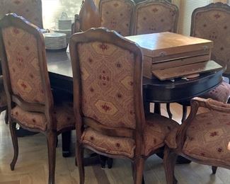 6 dining room chairs and 2 matching arm/host chairs