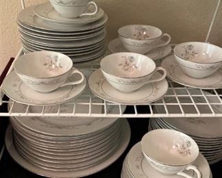 98 pieces of "Fremont" china