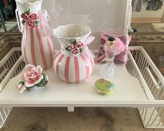 Bed tray and pretty accessories