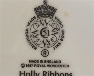 Royal Worchester "Holly Ribbons" fine bone china from England