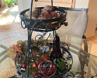 2-tier decorative center piece