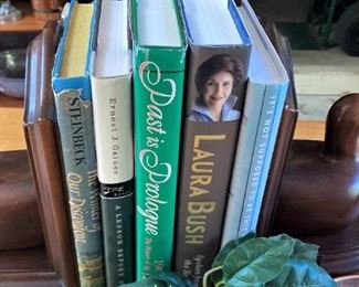 More books and duck bookends