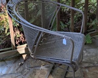 Coordinating spring chair