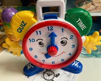 Time quiz: What time does the sale start on Thursday, November 10?