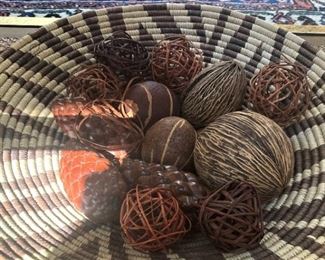 Tightly woven bowl