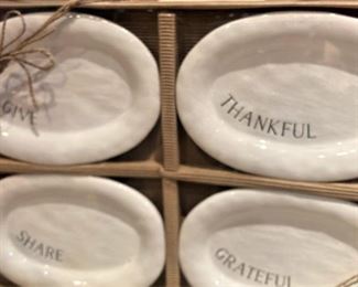 Small plates in gift box