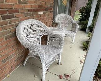 Lot 128
Vintage Woven Wicker Arm Chair Set
