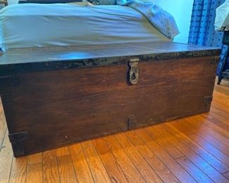 Steamer trunk