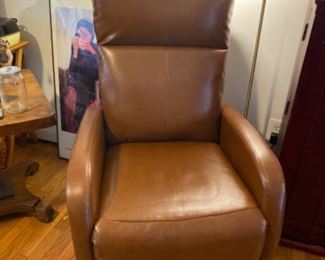 Small recliner- 