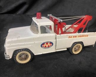 Tonka AAA Wrecker Truck