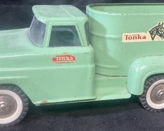 Tonka Farms Horse Trailer