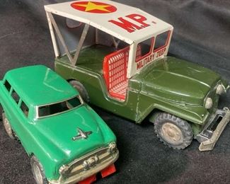 Vintage DAIYA JAPAN Tin Litho Friction Car Military Police Green M.P. Jeep More