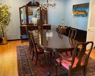 LOVELY DINING ROOM SET