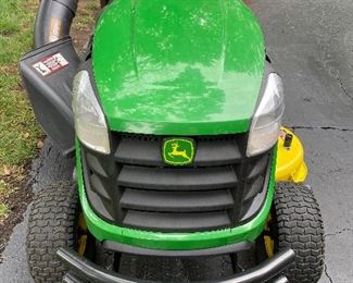 JOHN DEERE MOWER TRACTOR