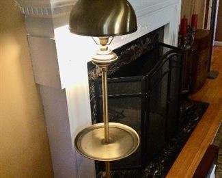 BRASS TABLE LAMP