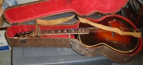 GIBSON L4 IN CASE