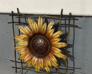 Metal sunflower wall hanging