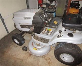 Riding mower - works GREAT