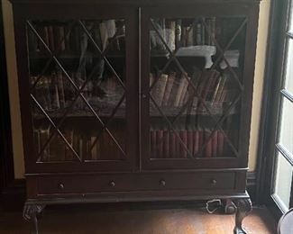 Fine antique English showcase cabinet