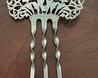 Late 1700s hair comb in sterling