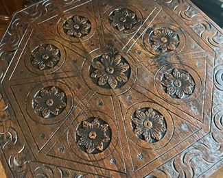 Welsh octagonal pub table late 1600s