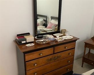 Hitchcock Dresser / Mirror $ 298.00