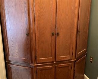 Large Hidden Gun Cabinet / Pantry $ 2,750.00 (Item has a reserve price - WILL NOT reduce Saturday)