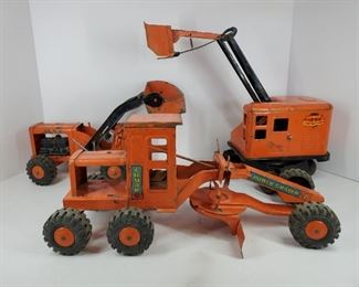 THREE 1950s LUMAR Marx Steel Construction Toys