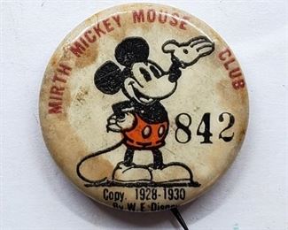 1928-1930 Pie Eyed Mickey Mouse Club celluloid pinback button