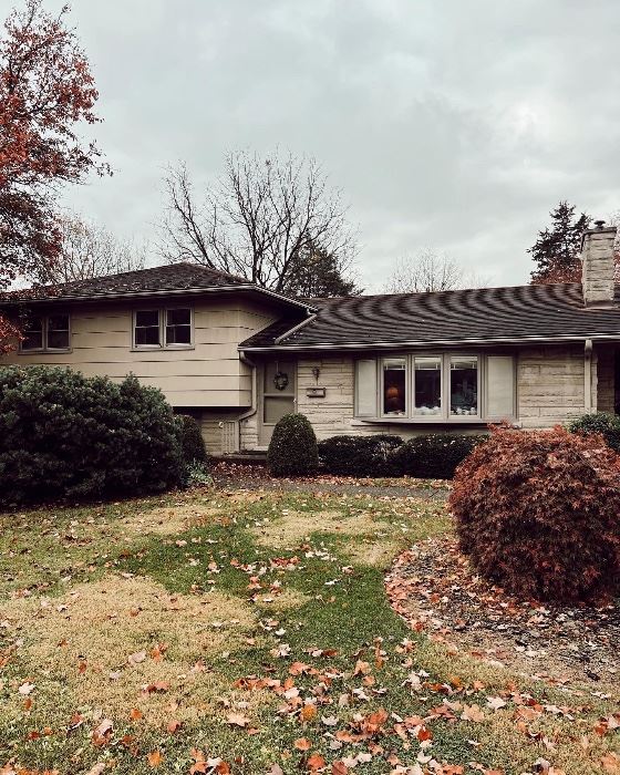 Blue Moon Estate Sale in Lexington’s Landsdowne... starts on 11/12/2022